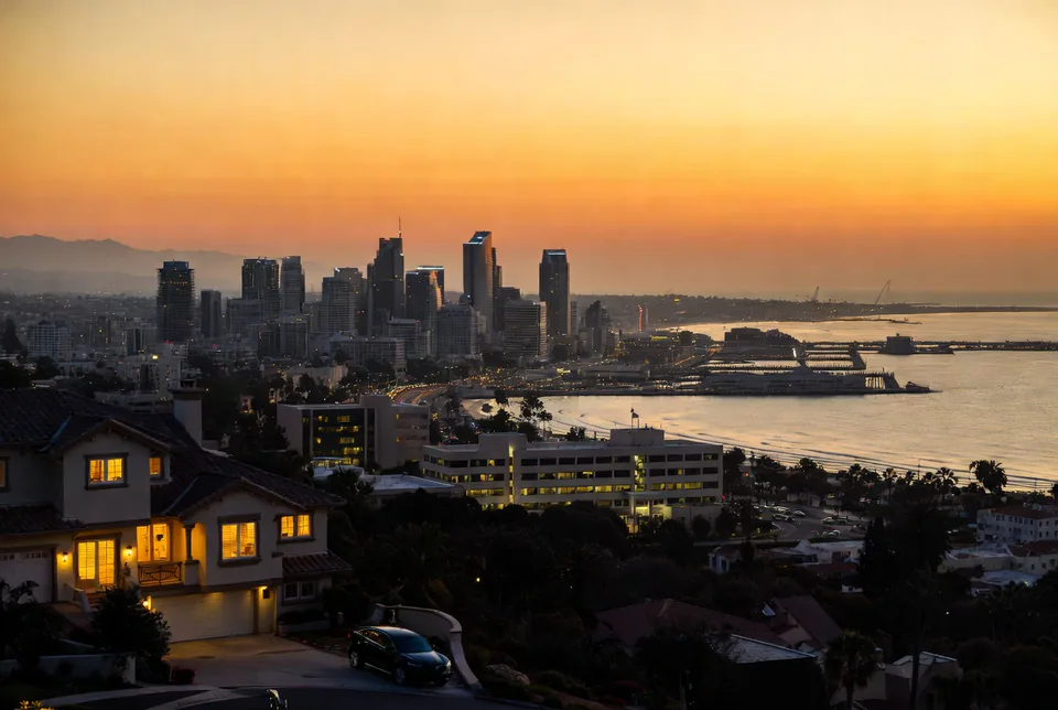 Visual de cotizacion de seguros en San Diego para hogar negocio y vehiculos